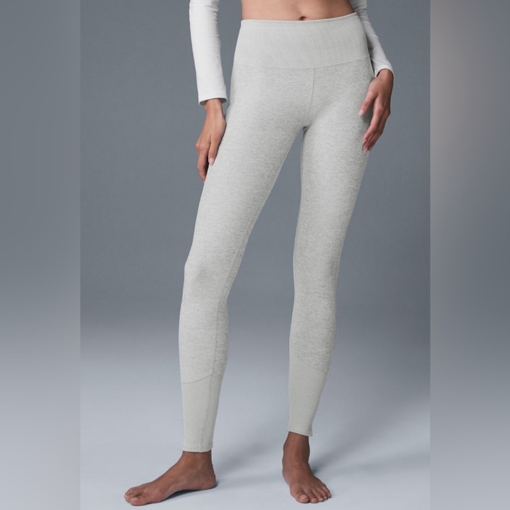 ALO Yoga High-Waist Seamless Leggings in Light Gray Heather